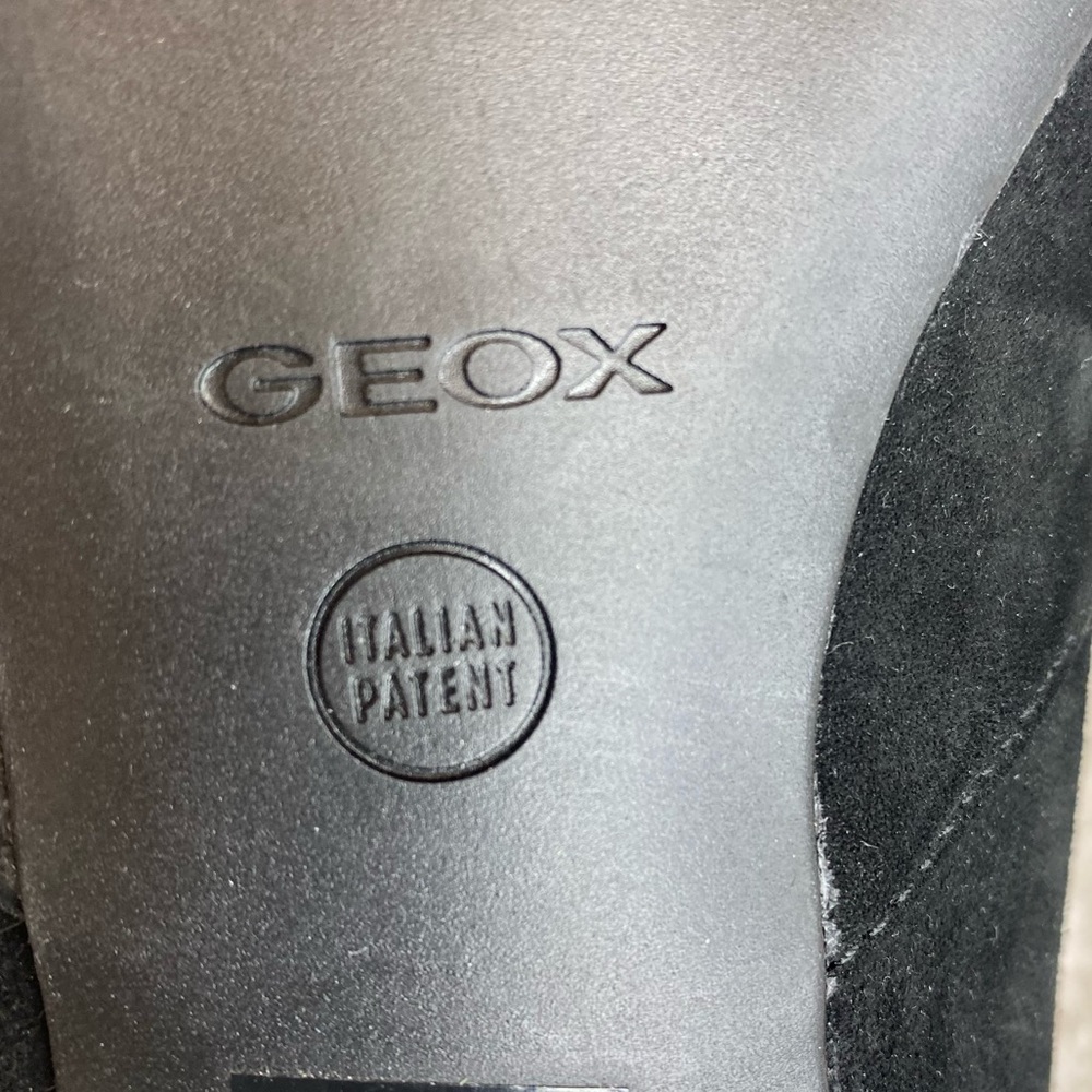 GEOX Respira Black Sueded Leather Loafers Silver Studs 39 - Picture 13 of 13